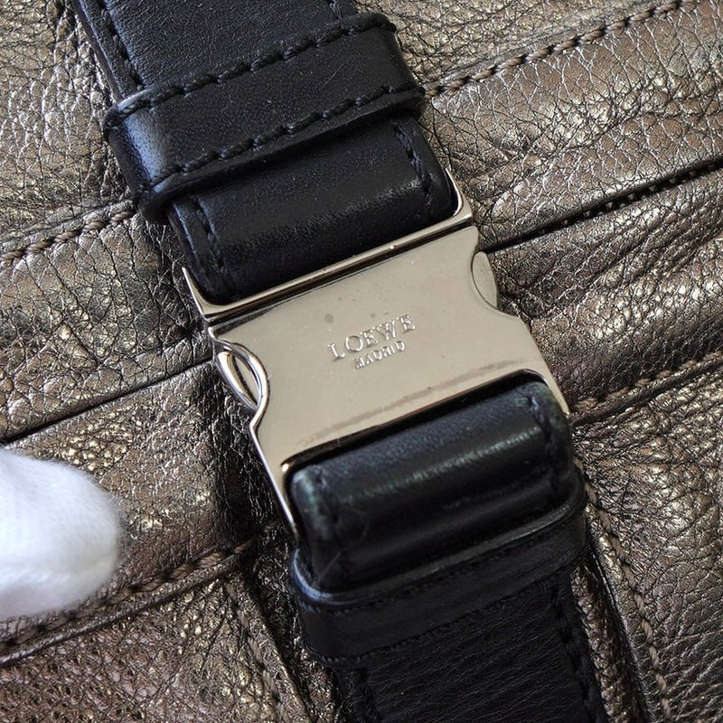 ロエベ ローラ26 レザー ハンドバッグ メタリック シャンパンゴールド