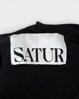 セター イニシャルロゴ フーディー パーカー ブラック メンズ