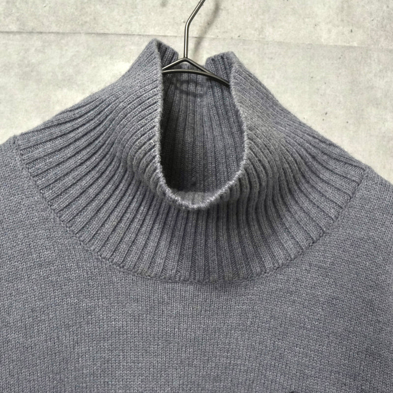 アミパリ アミ パリス ハートロゴ タートルネック ニット グレー