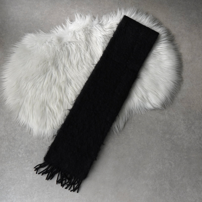 ロエベ アナグラム レザーパッチ モヘア マフラー ブラック