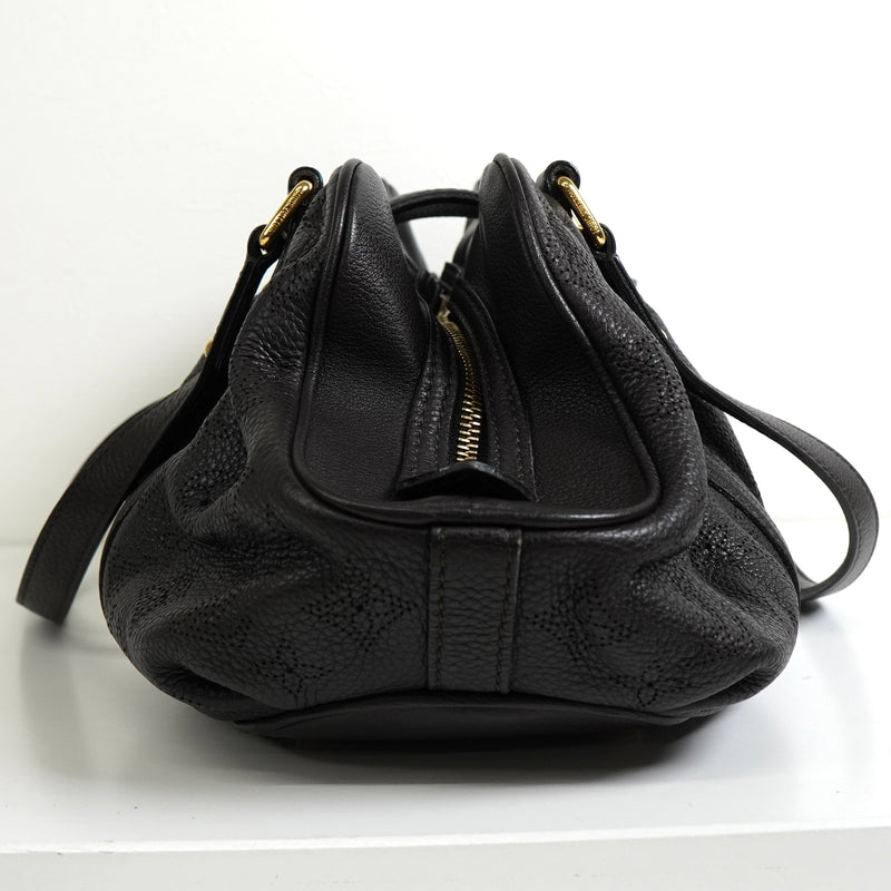 ルイ ヴィトン モノグラム マヒナ ルナーPM ショコラ ハンドバッグ ダークブラウン M97051