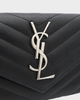 サンローラン YSLロゴ Vステッチ キャビアスキン 二つ折り長財布 ブラック