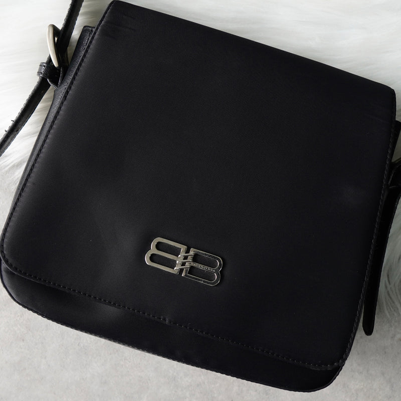 バレンシアガ BBロゴ ナイロン / レザー ワンショルダーバッグ ハンドバッグ ブラック