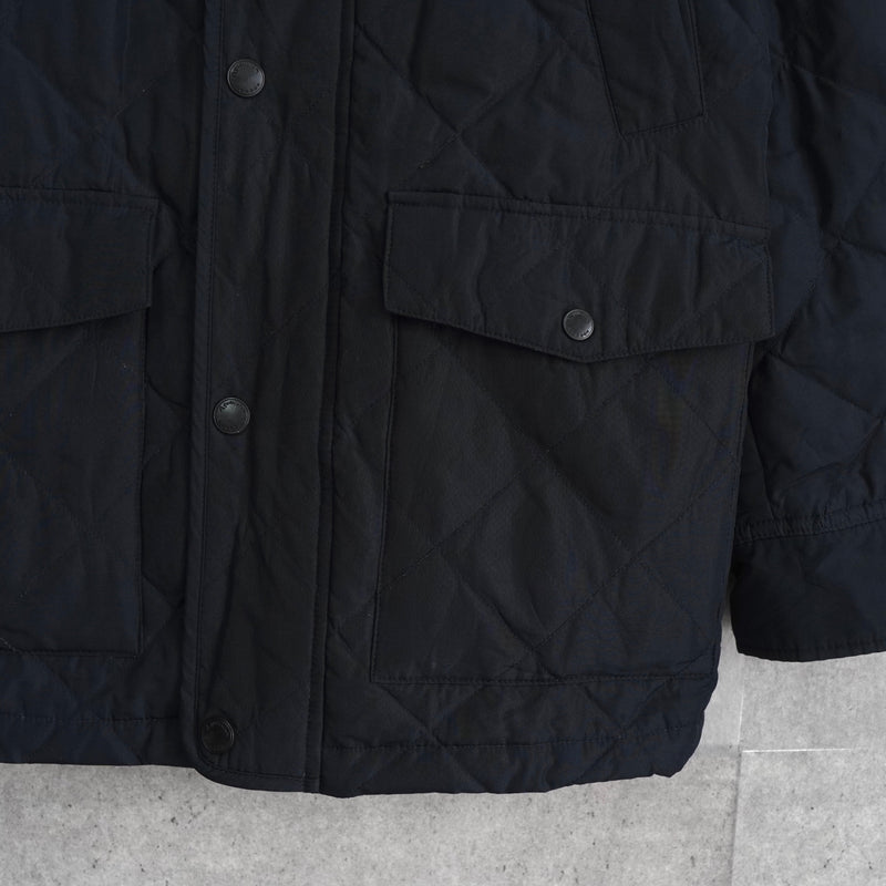 アクアスキュータム  コーデュロイ襟 キルティングジャケット ブラック