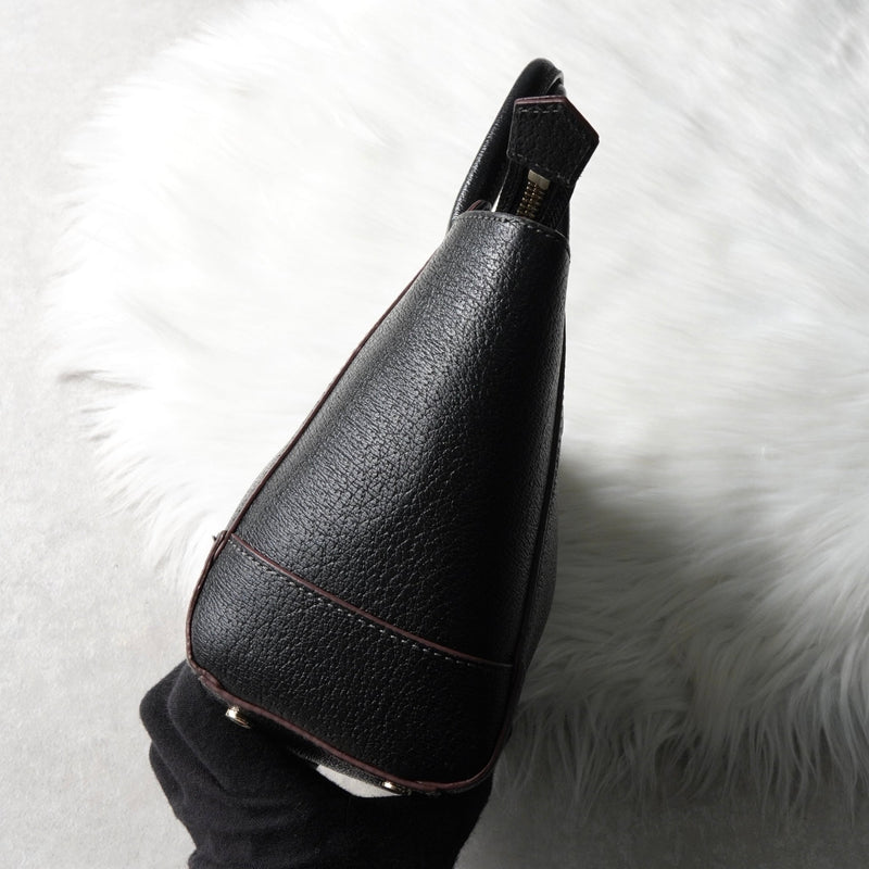 ヴィヴィアン ウエストウッド オーブ レザー 2way ハンドバッグ ショルダーバッグ ブラック - NEWSED