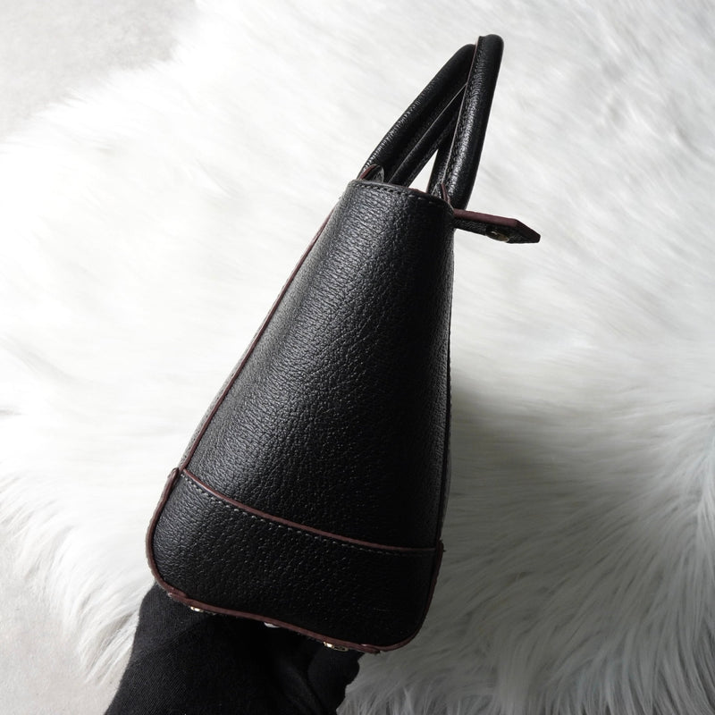 ヴィヴィアン ウエストウッド オーブ レザー 2way ハンドバッグ ショルダーバッグ ブラック - NEWSED