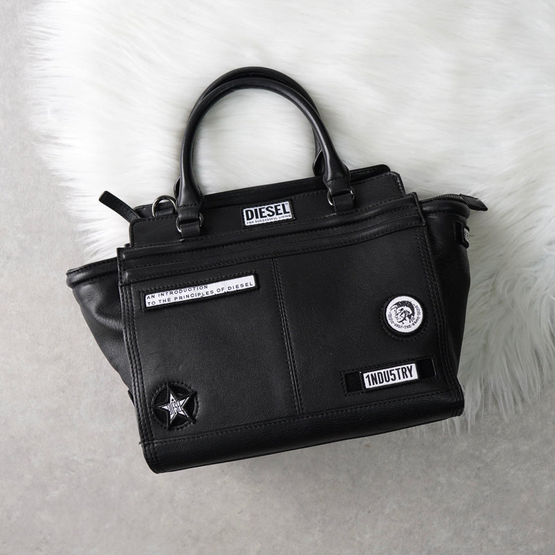 ディーゼル アイコン レザー 2way ハンドバッグ ショルダーバッグ ブラック - NEWSED