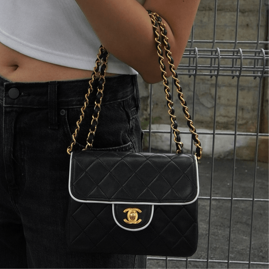 シャネル ココマーク ミニマトラッセ ターンロック ラムスキン 2way チェーン ショルダーバッグ ブラック 1番台7桁