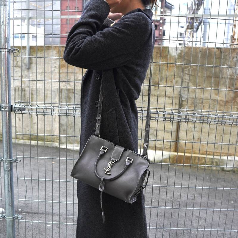 サンローラン ベイビーカバス レザー 2way ハンドバッグ ショルダーバッグ グレー - NEWSED