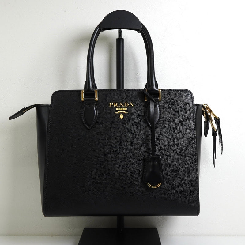 プラダ サフィアーノ レザー 2way ハンドバッグ ショルダーバッグ ブラック - NEWSED