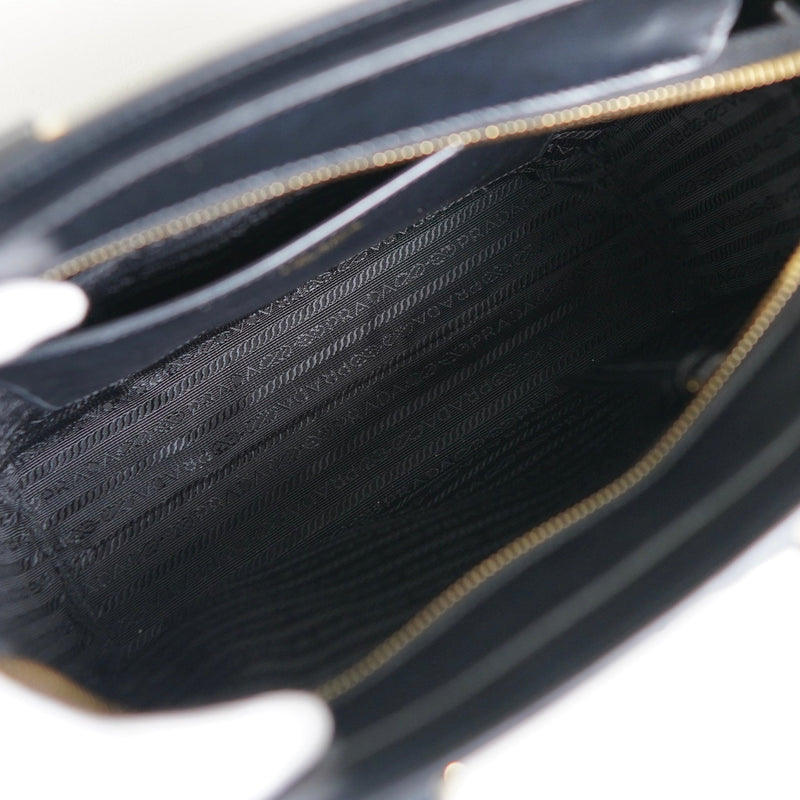 プラダ サフィアーノ レザー 2way ハンドバッグ ショルダーバッグ ブラック - NEWSED