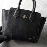 ヴィヴィアン ウエストウッド オーブ レザー 2way ハンドバッグ ショルダーバッグ ブラック - NEWSED