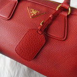 プラダ ヴィッテロダイノ レザー 2way ハンドバッグ ショルダーバッグ 三角プレート ピンク - NEWSED