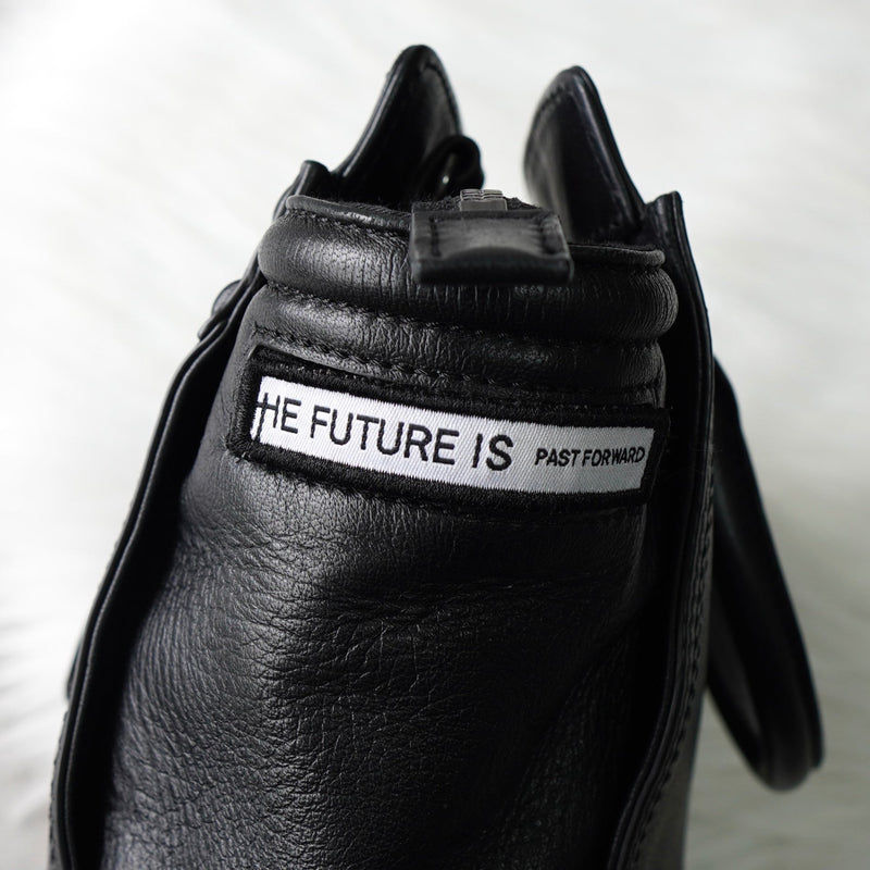 ディーゼル アイコン レザー 2way ハンドバッグ ショルダーバッグ ブラック - NEWSED