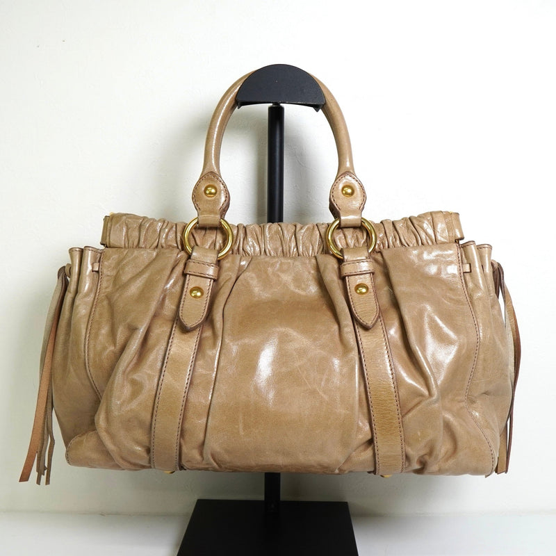 ミュウミュウ レザー 2way ハンドバッグ ショルダーバッグ ベージュ - NEWSED