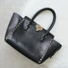 Valentino Garavani Rockstud 黑色皮革两用手提包/单肩包