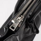 プラダ レザー 2way ハンドバッグ ショルダーバッグ 三角プレート ブラック - NEWSED