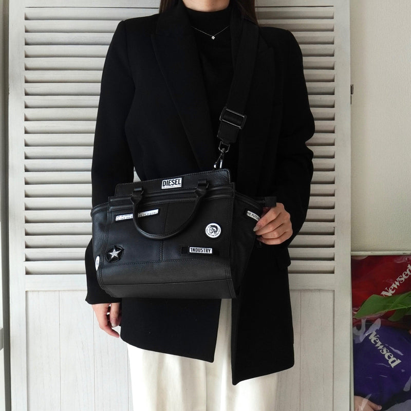 ディーゼル アイコン レザー 2way ハンドバッグ ショルダーバッグ ブラック - NEWSED
