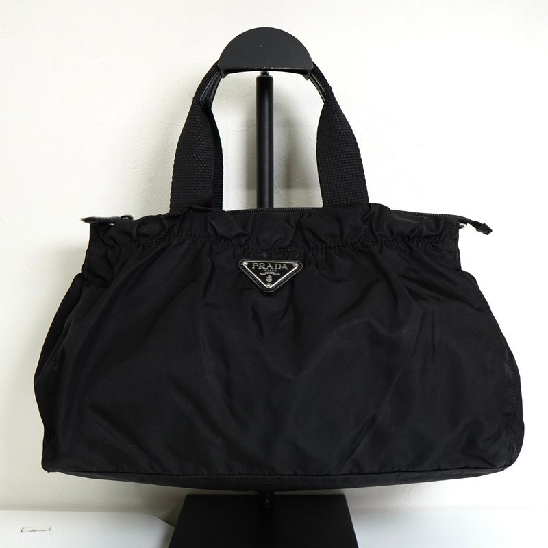 プラダ テスート ポコノ ナイロン トライアングルロゴ ギャザー 2way ハンドバッグ ショルダーバッグ ブラック - NEWSED