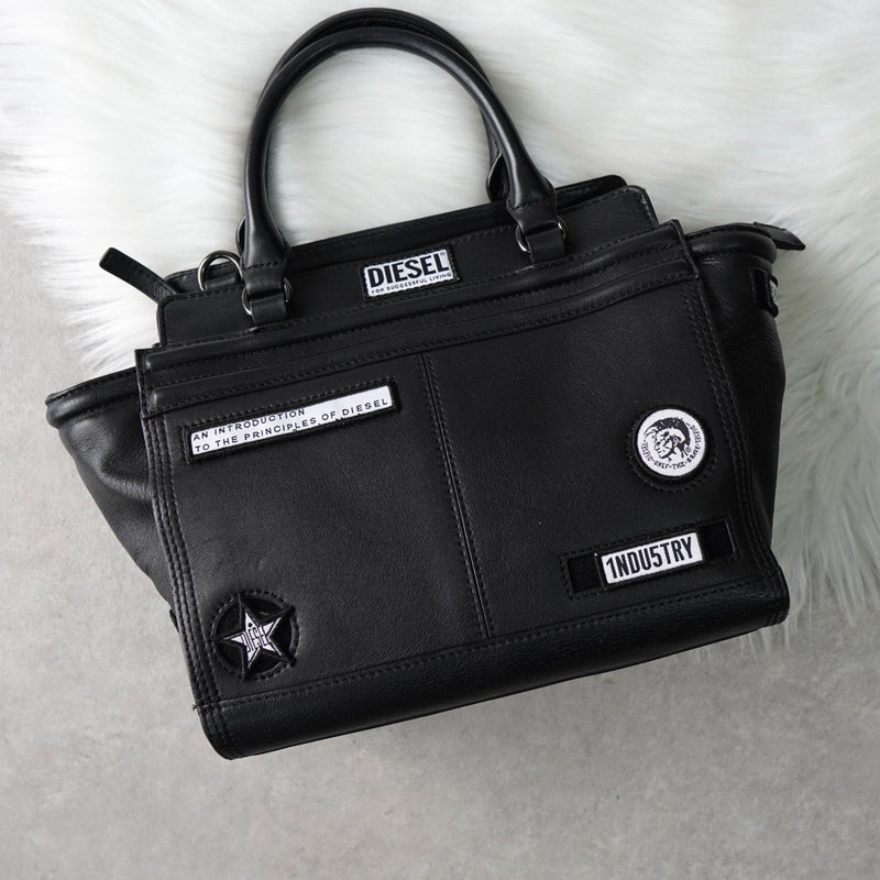 ディーゼル アイコン レザー 2way ハンドバッグ ショルダーバッグ ブラック - NEWSED