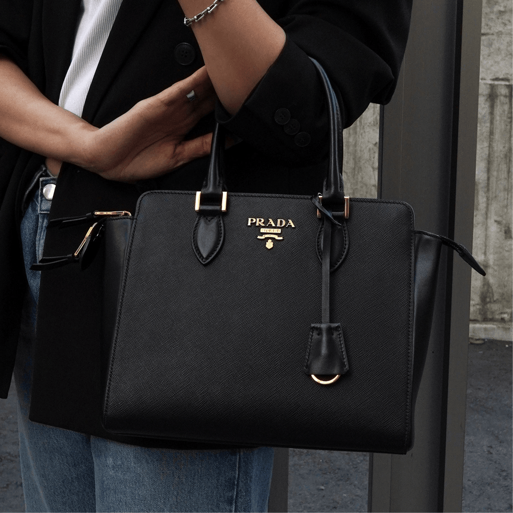 プラダ サフィアーノ レザー 2way ハンドバッグ ショルダーバッグ ブラック