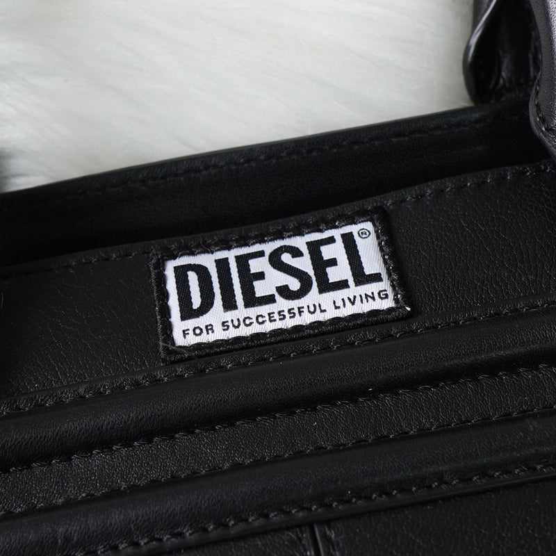 ディーゼル アイコン レザー 2way ハンドバッグ ショルダーバッグ ブラック - NEWSED