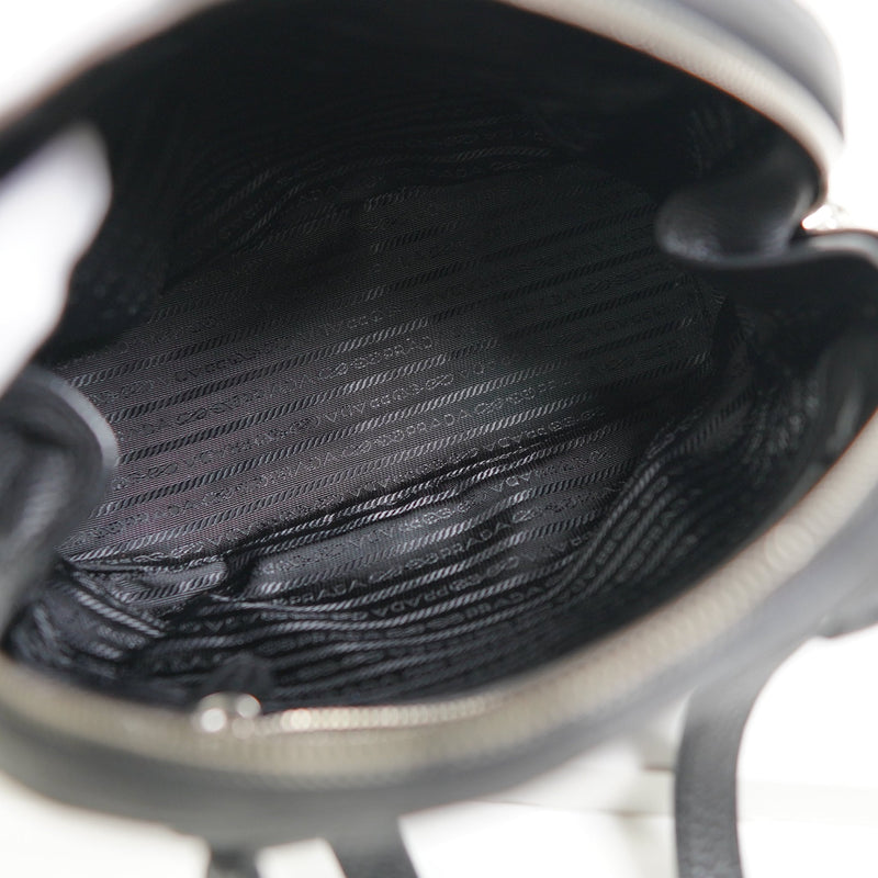 プラダ サフィアーノ レザー 2way トートバッグ ショルダーバッグ ブラック - NEWSED