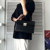 ジバンシィ ロゴ金具 レザー 2way ハンドバッグ / ショルダーバッグ ブラック - NEWSED