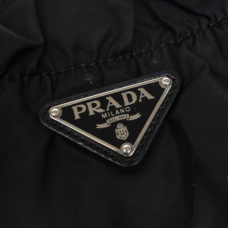 プラダ テスート ポコノ ナイロン トライアングルロゴ ギャザー 2way ハンドバッグ ショルダーバッグ ブラック - NEWSED