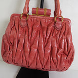 ミュウミュウ マテラッセ レザー がま口 2way ハンドバッグ ショルダーバッグ ピンク - NEWSED