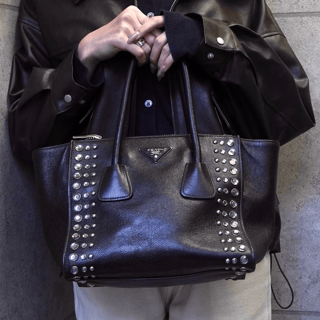 プラダ レザー ビジュー スタッズ 2way ハンドバッグ ショルダーバッグ ブラック