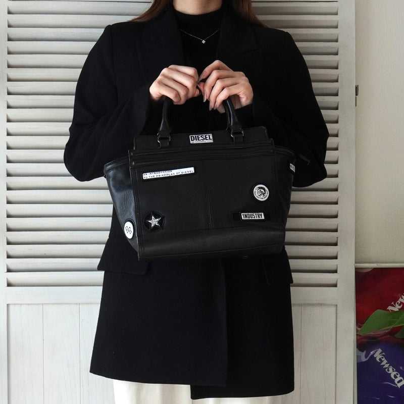 ディーゼル アイコン レザー 2way ハンドバッグ ショルダーバッグ ブラック - NEWSED