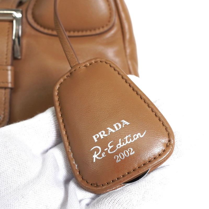 プラダ トライアングルロゴ サフィアーノ レザー 2way ハンドバッグ ショルダーバッグ ブラウン - NEWSED