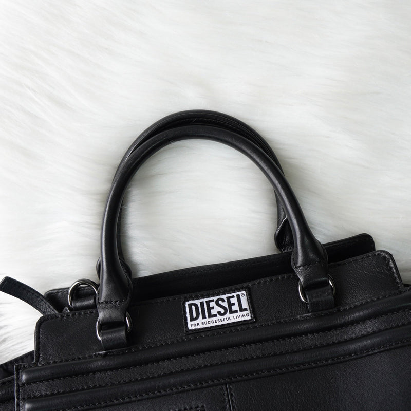 ディーゼル アイコン レザー 2way ハンドバッグ ショルダーバッグ ブラック - NEWSED
