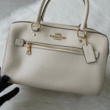 コーチ ロゴ レザー 2way ハンドバッグ ショルダーバッグ ホワイト F79946 - NEWSED