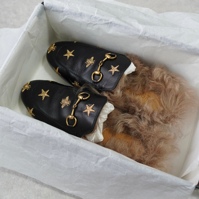 グッチ プリンスタウン ホースビット スター ファー レザー ミュール ブラック 箱付き 37サイズ - NEWSED