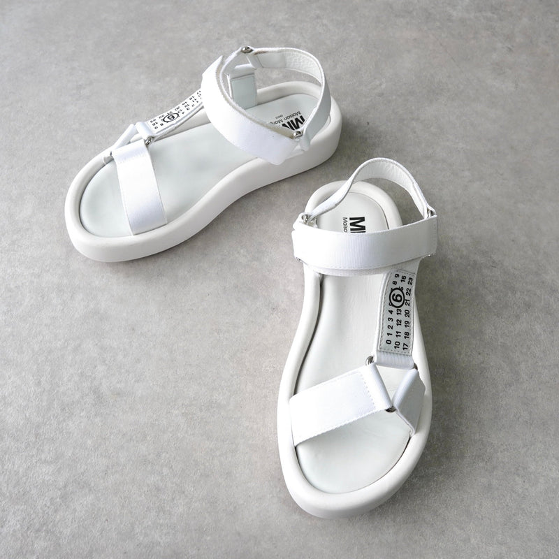 エムエムシックス メゾン マルジェラ プラットフォーム サンダル ホワイト サイズ38 / 約24.0cm - NEWSED