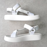 エムエムシックス メゾン マルジェラ プラットフォーム サンダル ホワイト サイズ38 / 約24.0cm - NEWSED