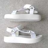 エムエムシックス メゾン マルジェラ プラットフォーム サンダル ホワイト サイズ38 / 約24.0cm - NEWSED