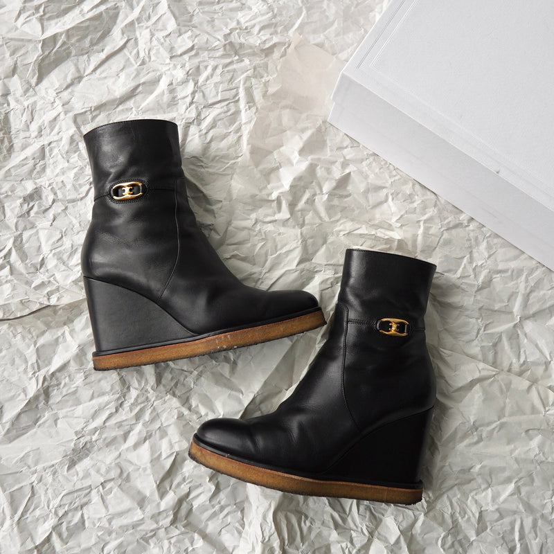 セリーヌ トリオンフ ウェッジソール レザー ブーツ 38 ブラック 保存袋 箱付き - NEWSED