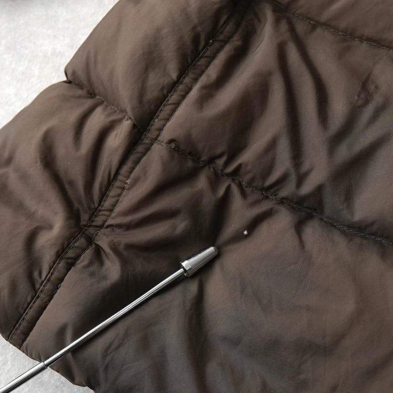 バーバリー 金ボタン ダウンジャケット ダウンコート ブラウン