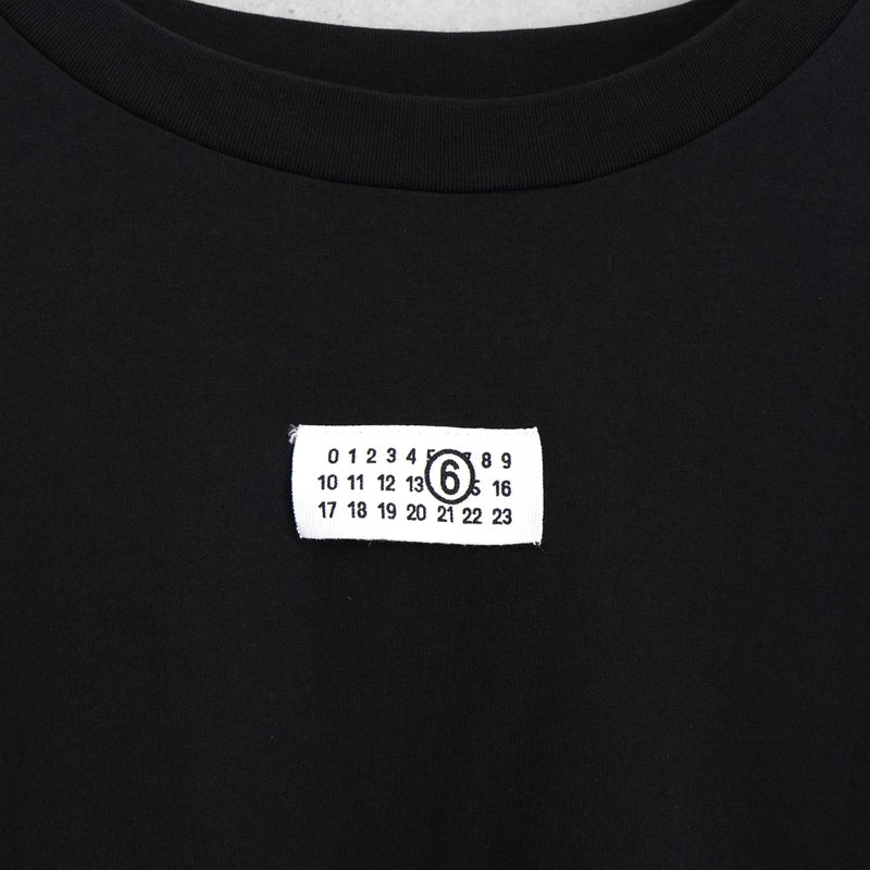 エムエムシックス メゾン マルジェラ ナンバーロゴ Tシャツ ブラック
