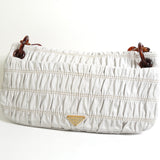 プラダ トライアングルロゴ ギャザー プラスチックチェーン レザー ショルダーバッグ ホワイト / ブラウン レディース