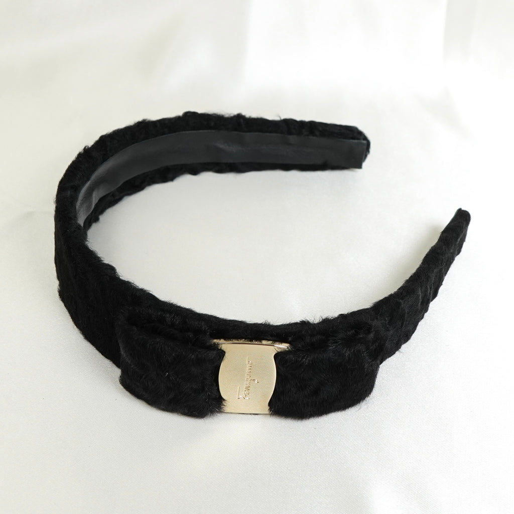 サルバトーレ フェラガモ ヴァラ リボン ファー カチューシャ ブラック