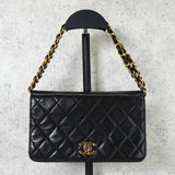 シャネル ココマーク プッシュロック マトラッセ ラムスキン 3way チェーンショルダーバッグ ブラック - NEWSED