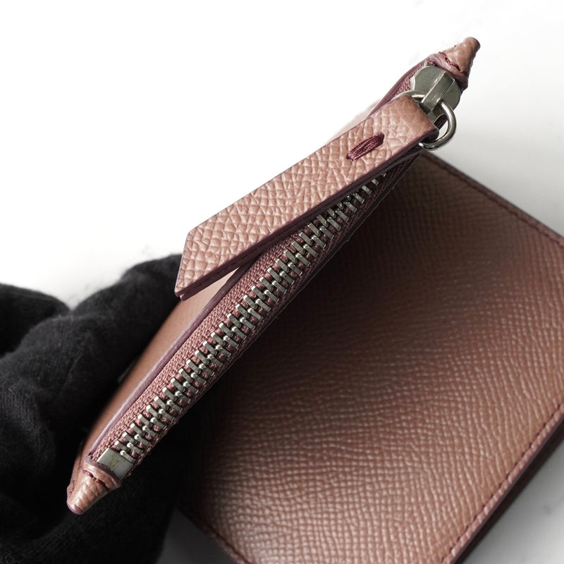 メゾン マルジェラ 4ステッチ 四つタグ レザー 二つ折り財布 コンパクトウォレット パープルブラウン - NEWSED