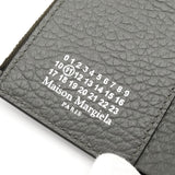 メゾン マルジェラ 4ステッチ グレインレザー 二つ折り財布 マットグレー 箱付き - NEWSED
