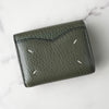 メゾン マルジェラ 4ステッチ 四つタグ レザー 三つ折り財布 コンパクトウォレット グリーン