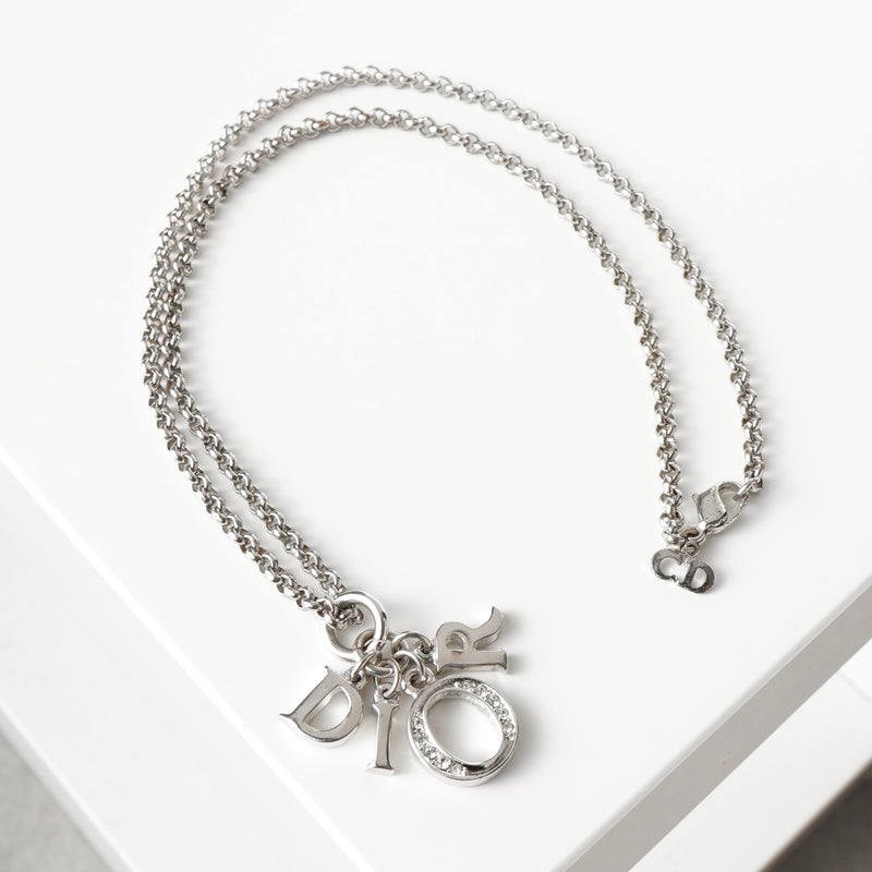 クリスチャン ディオール Diorロゴ チェーン ネックレス シルバー