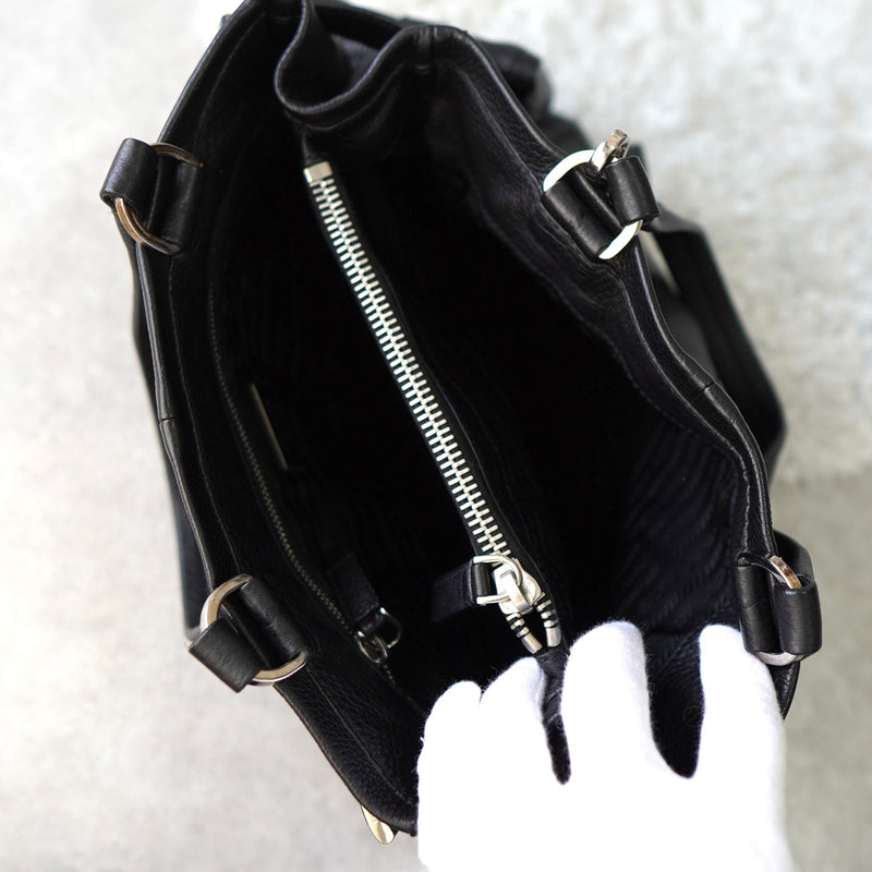 Vitello Dino Leather Tote Bag